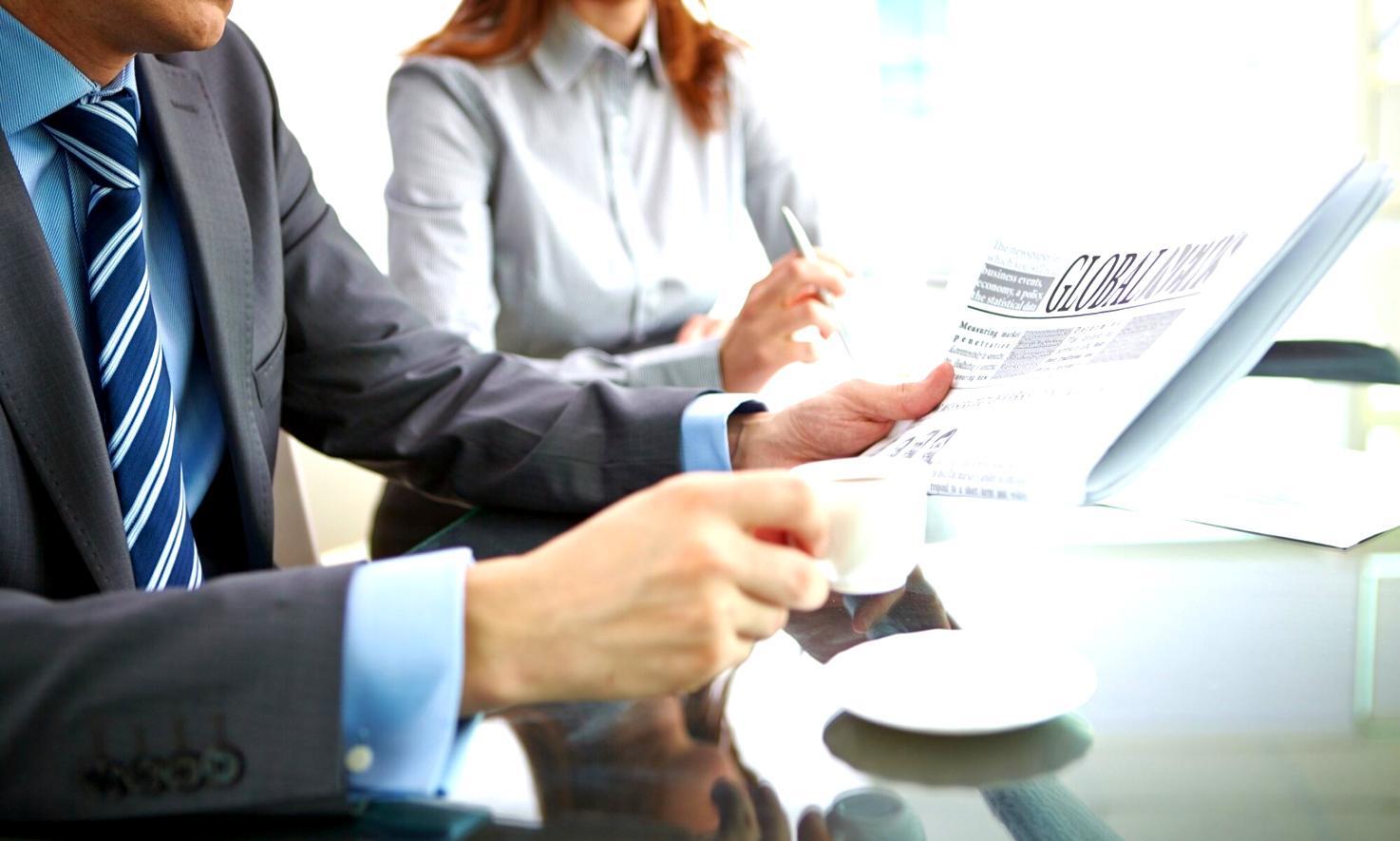 Teilnehmer während eines interaktiven Online-Webinars zum Thema Geld-Mindset